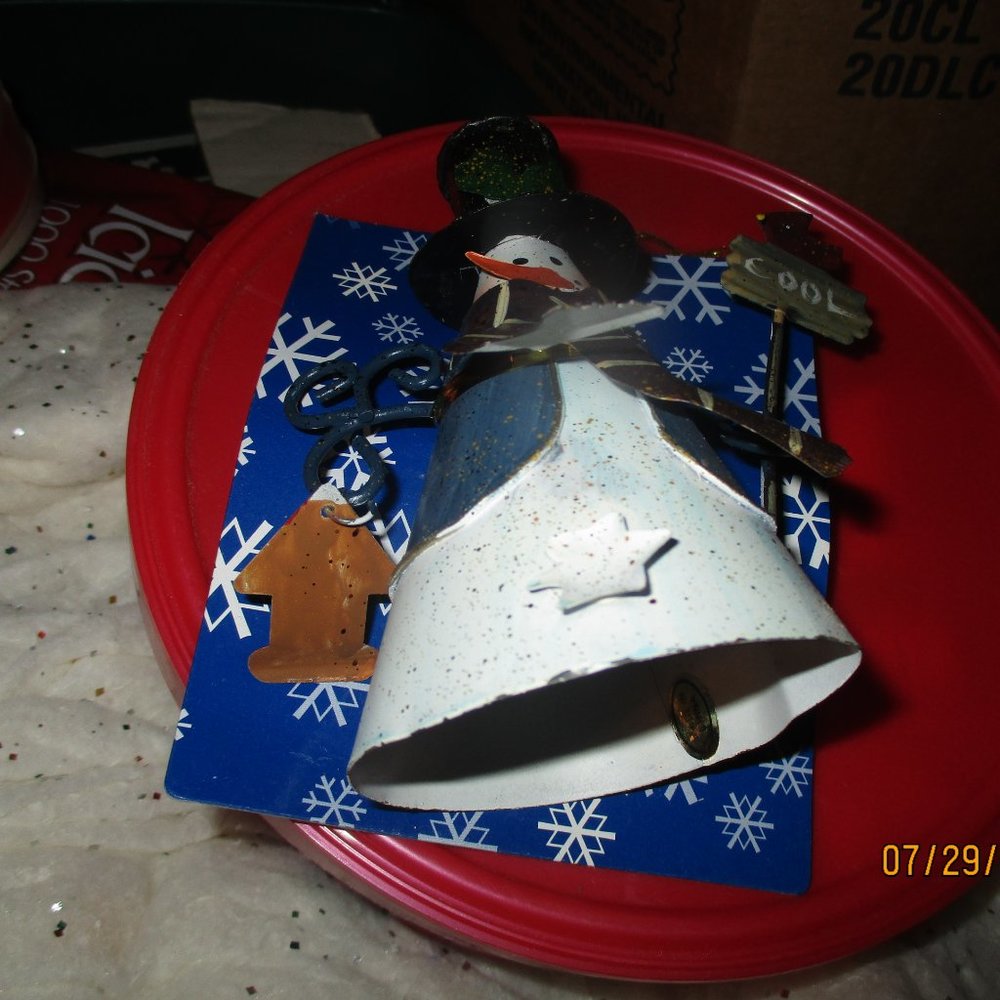 #87 Vintage Snowman Ornament NEW